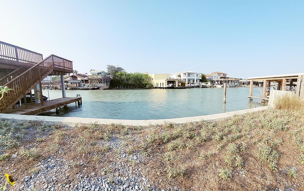 814 Tarpon Ave Port Isabel, TX 78578 - Thumbnail 5