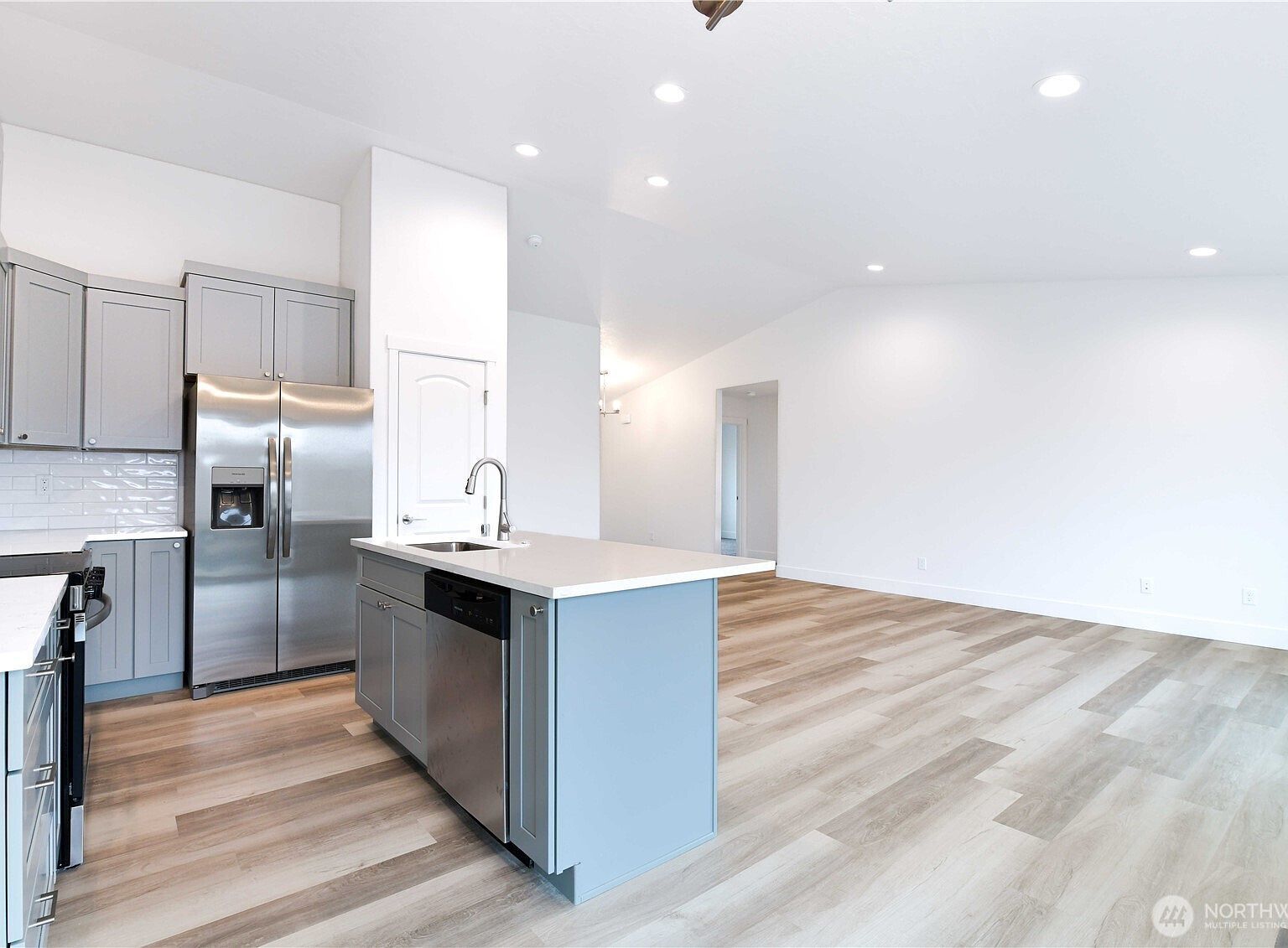 308 N Sandy Loop Moses Lake, WA 98837 - Thumbnail 5