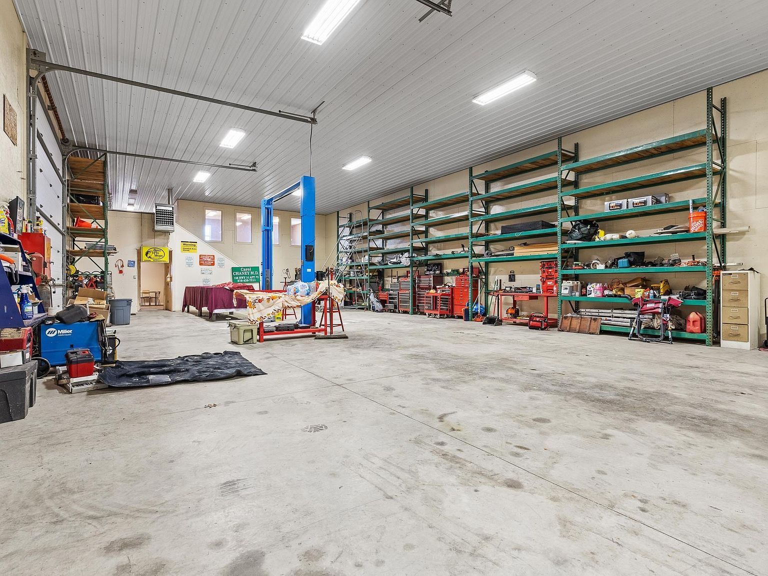 379 E Highway 14 Lead Hill, AR 72644 - Thumbnail 5