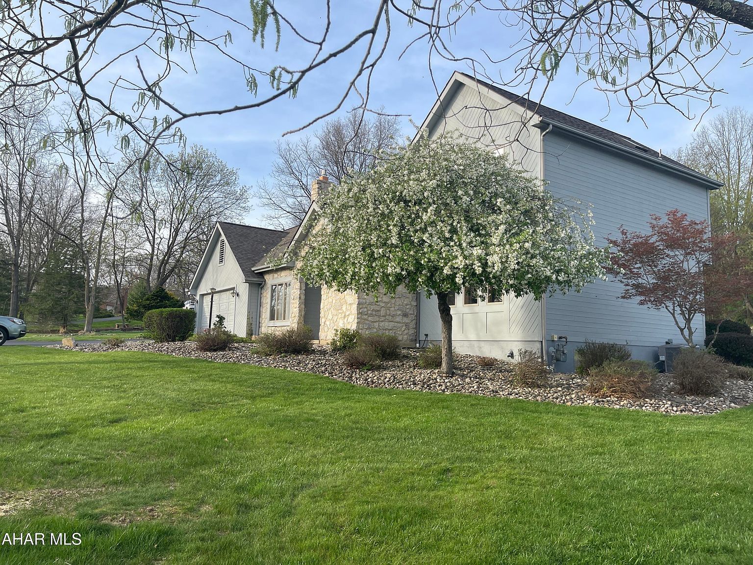 174 Sylvan Oakes Dr Hollidaysburg, PA 16648 - Thumbnail 5