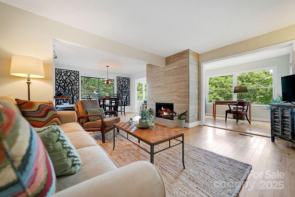 216 Tinequa Dr Brevard, NC 28712 - Thumbnail 5