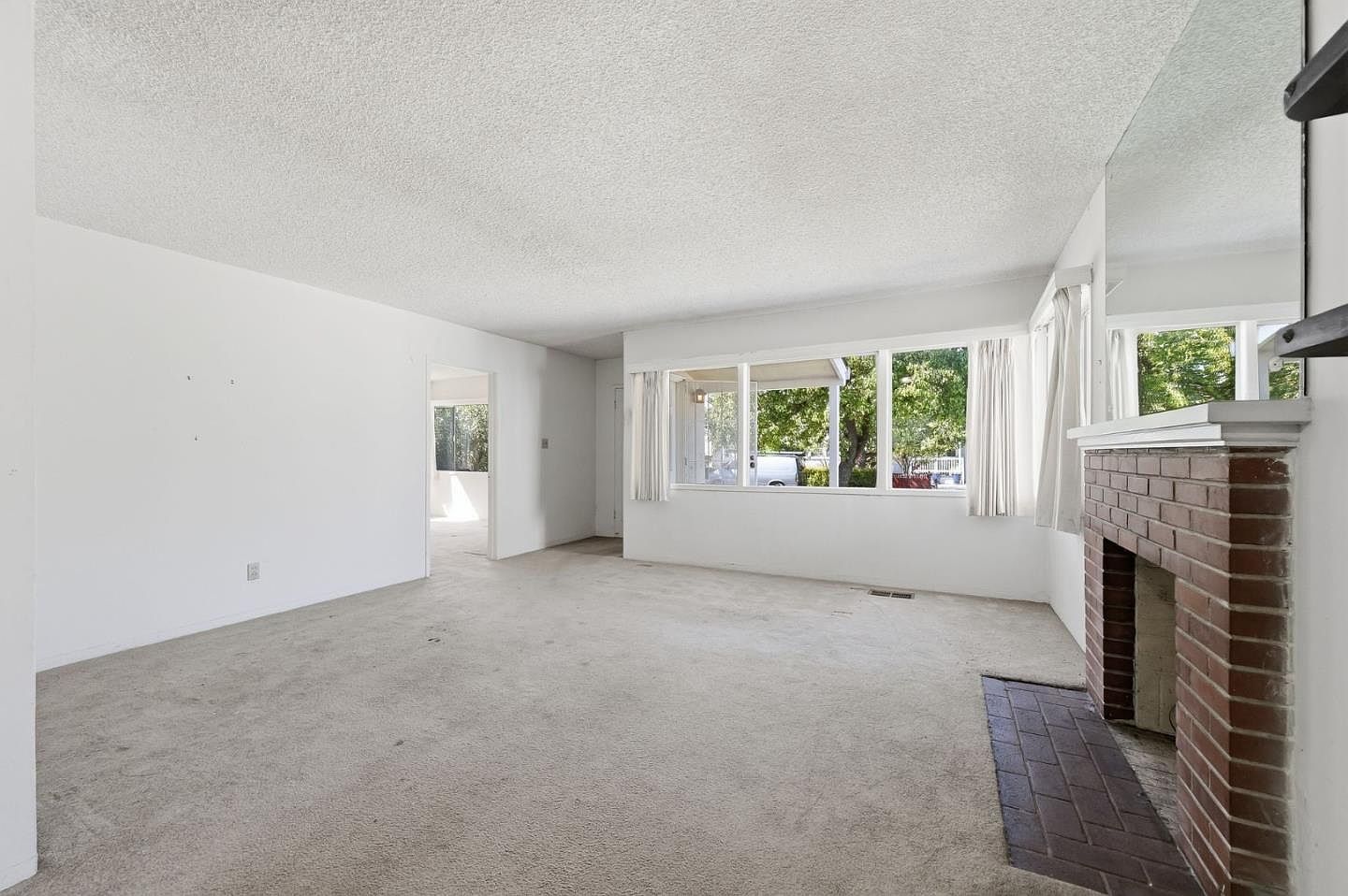 937 McCue Ave San Carlos, CA 94070 - Thumbnail 5