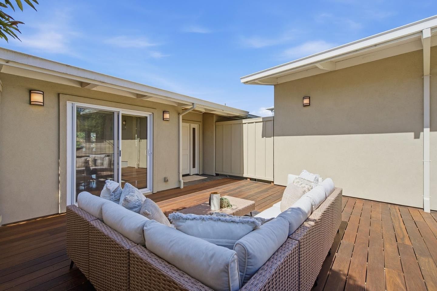 50 Hilltop Dr San Carlos, CA 94070 - Thumbnail 5