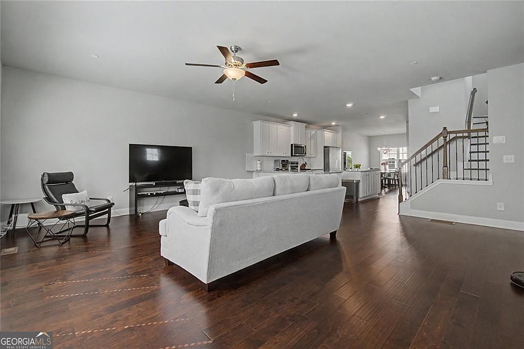 87 Rising Fawn Ln Marietta, GA 30060 - Thumbnail 5