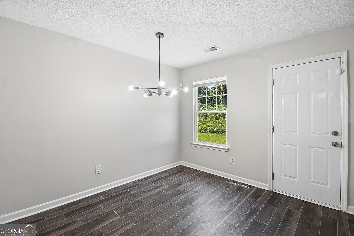 1174 Brookstone Rd Atlanta, GA 30349 - Thumbnail 5
