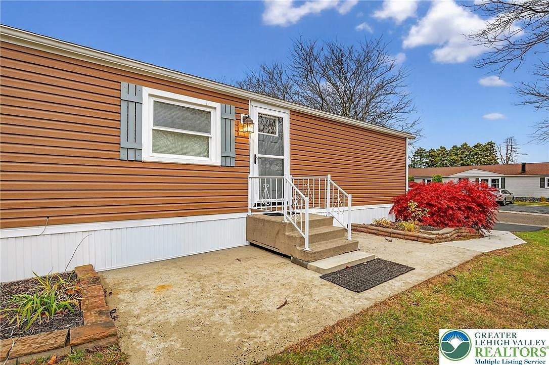 12 Revolutionary Rd Mount Bethel, PA 18343 - Thumbnail 5