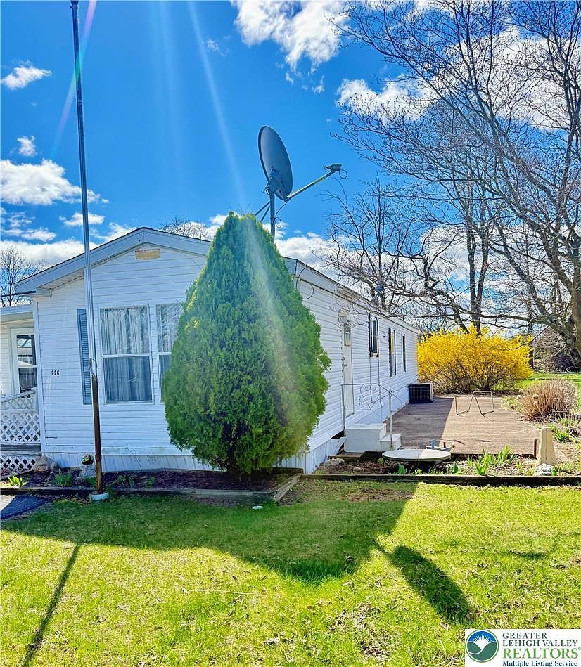 226 Independence Way Mount Bethel, PA 18343 - Thumbnail 5