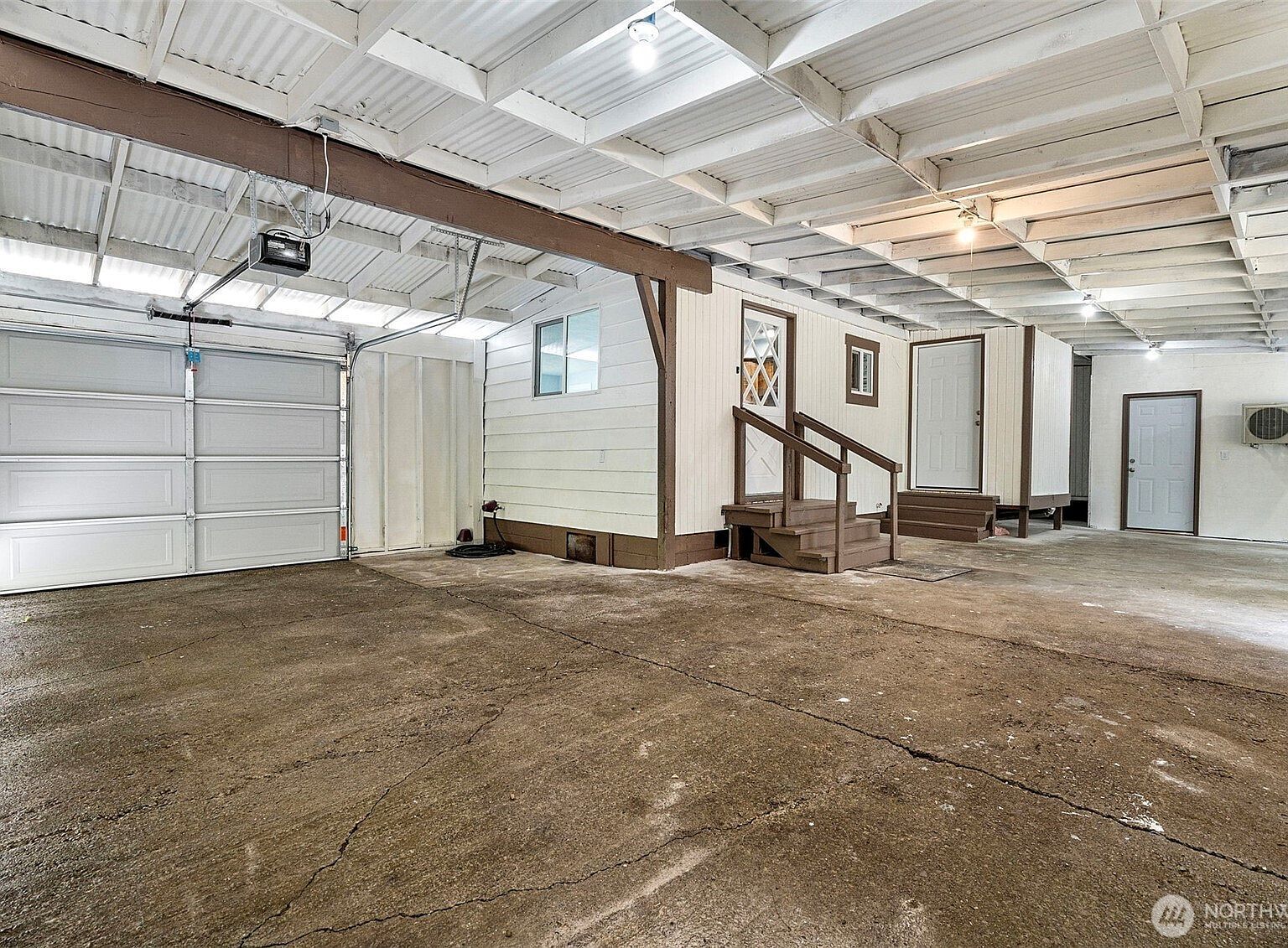 408 W King St Aberdeen, WA 98520 - Thumbnail 5