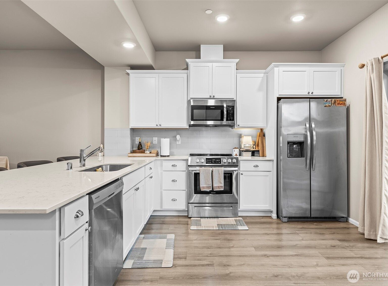 17411 118th Avenue Ct E Unit F Puyallup, WA 98374 - Thumbnail 5