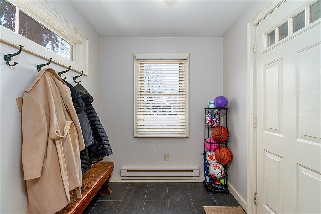 6 Priscilla Rd Medway, MA 02053 - Thumbnail 5