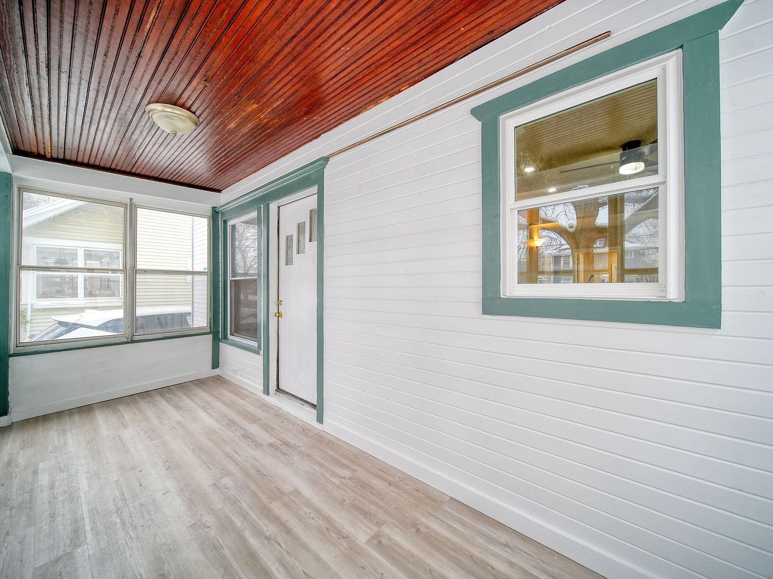 407 S West Ave Jackson, MI 49201 - Thumbnail 5