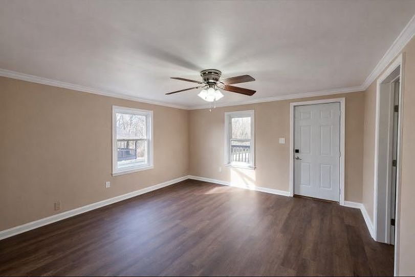 218 Locust St Clarksville, TN 37042 - Thumbnail 5