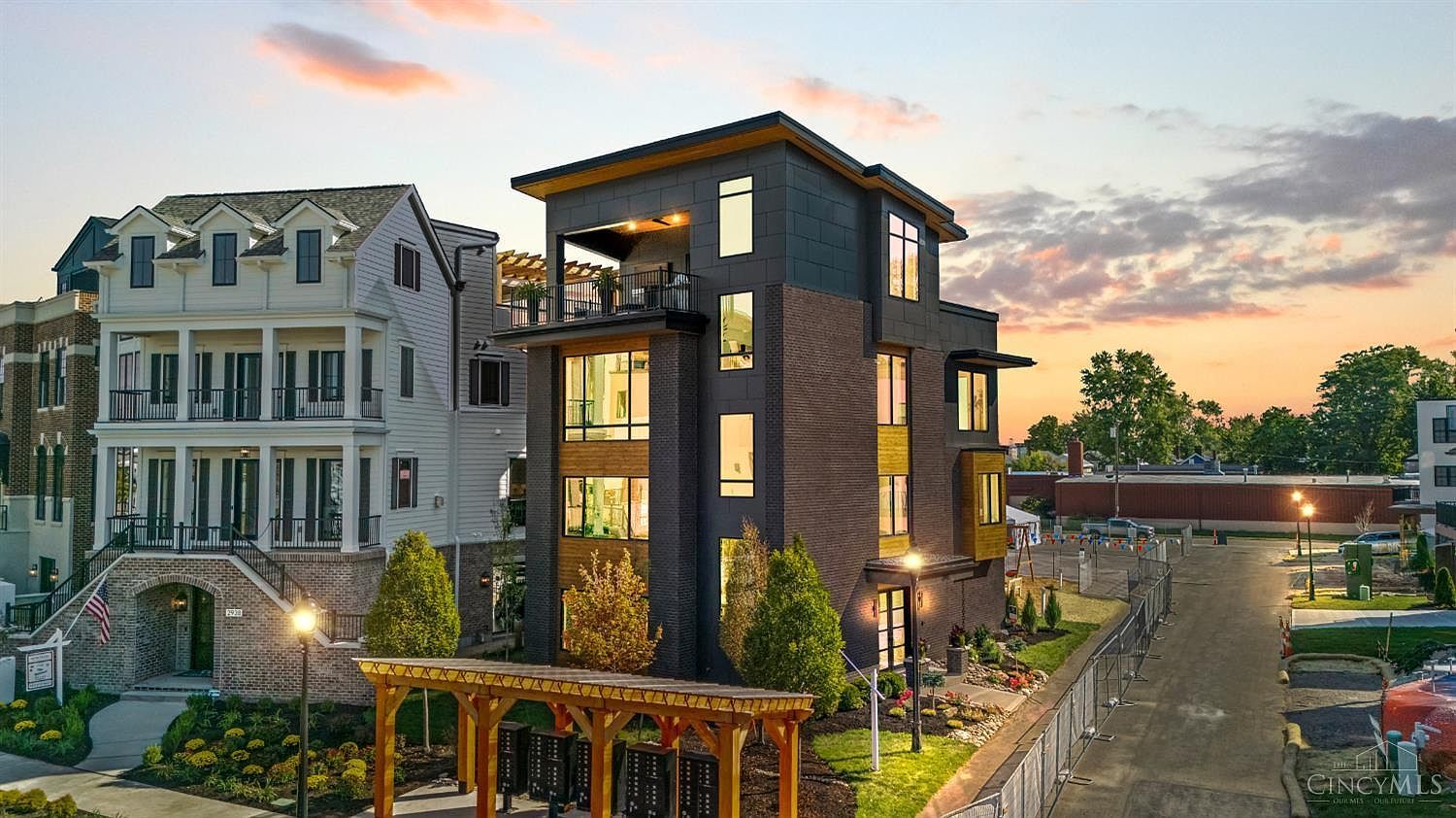 2942 Three Oaks Ln Cincinnati, OH 45209 - Thumbnail 5