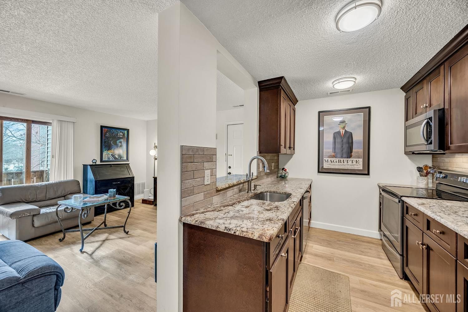 5017 Ravens Crest Dr Plainsboro, NJ 08536 - Thumbnail 5