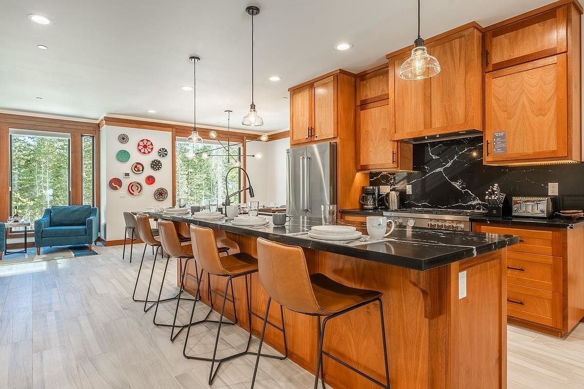 210 Obsidian Pl #18 Mammoth Lakes, CA 93546 - Thumbnail 5