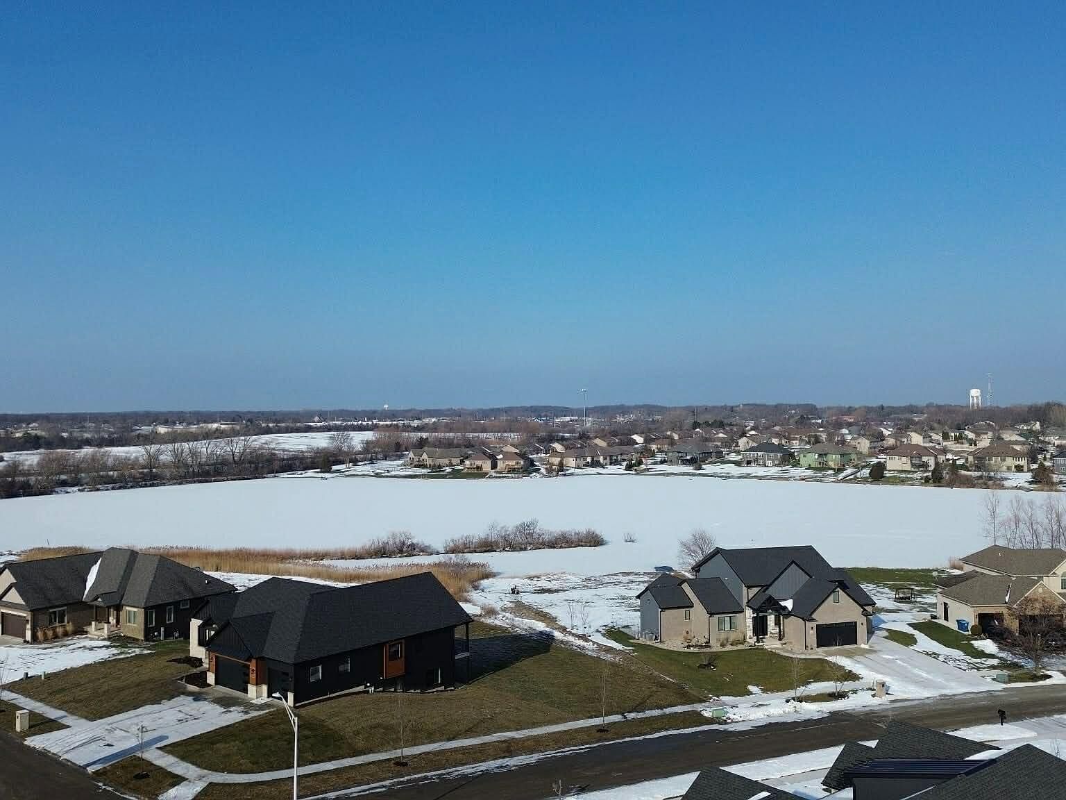 10102 Lakeview Dr Saint John, IN 46373 - Thumbnail 5