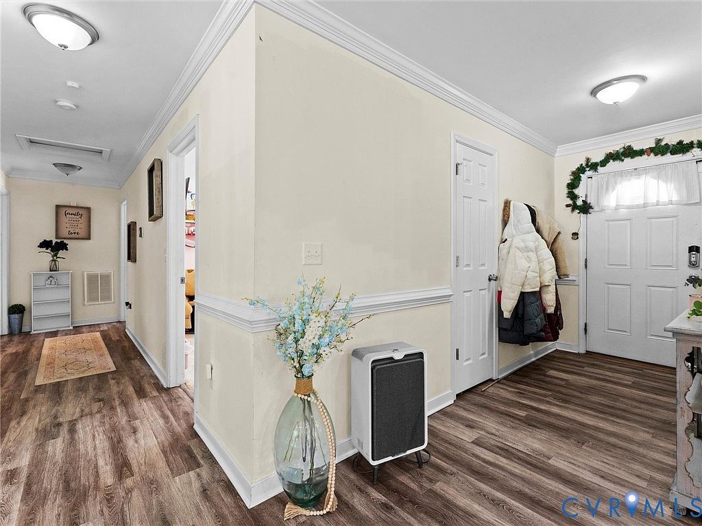 1920 Meadow Rd Sandston, VA 23150 - Thumbnail 5