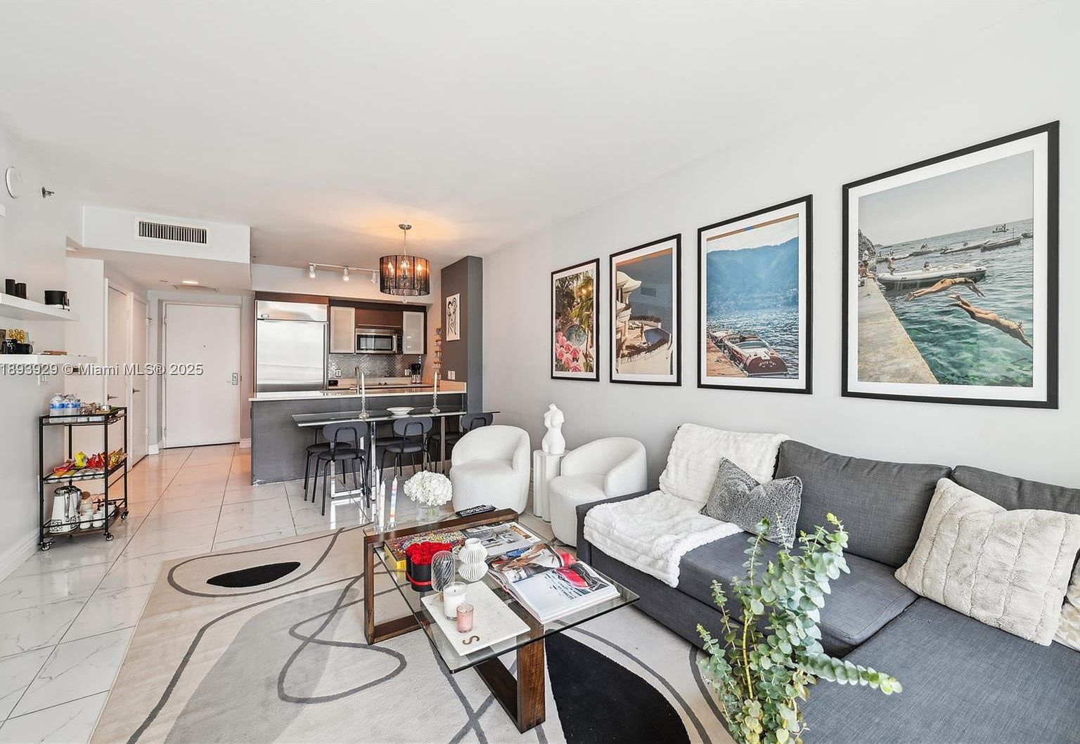 55 SE 6th St APT 1608 Miami, FL 33131 - Thumbnail 5