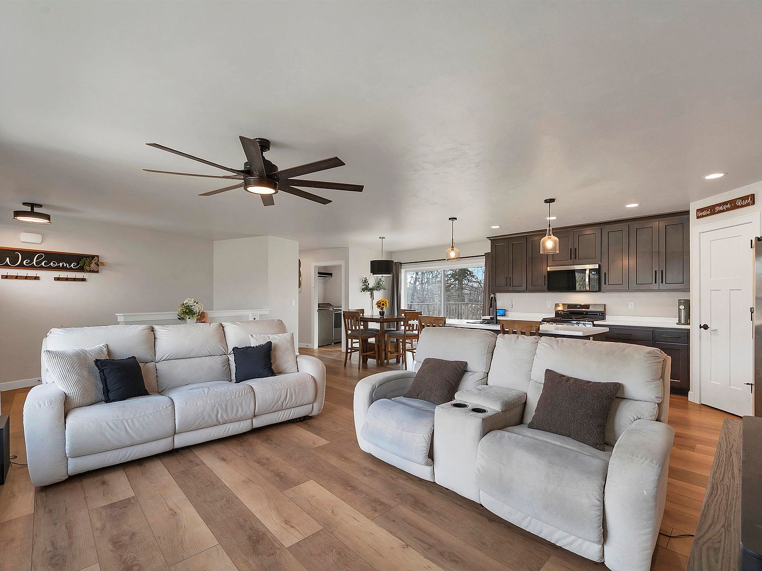 2039 Lone Grove Ave Green Bay, WI 54303 - Thumbnail 5