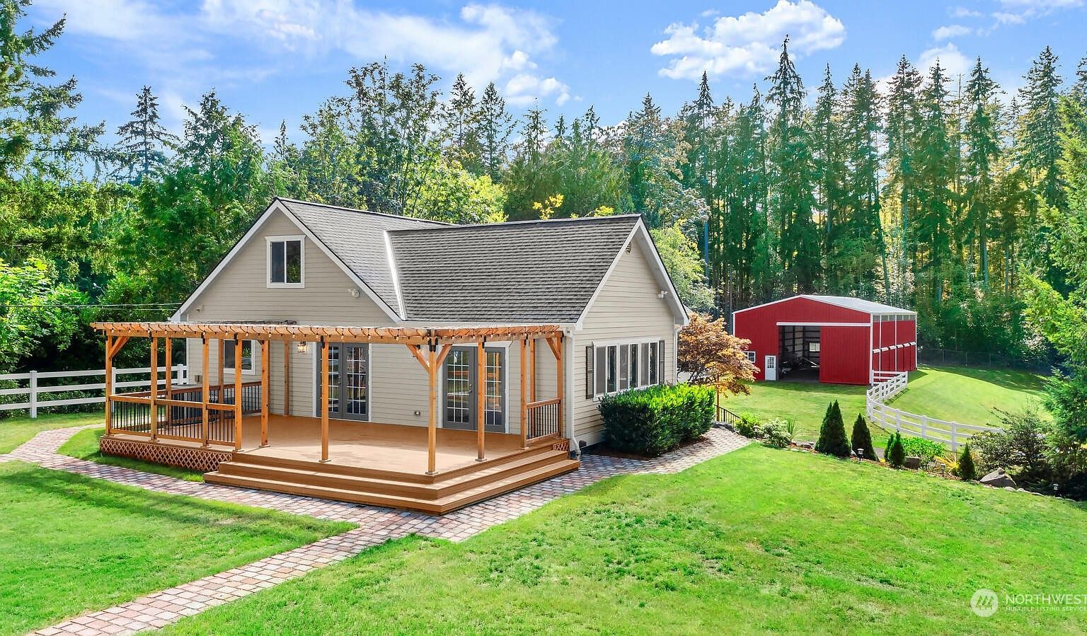 8180 NE West Port Madison Rd Bainbridge Island, WA 98110 - Thumbnail 5