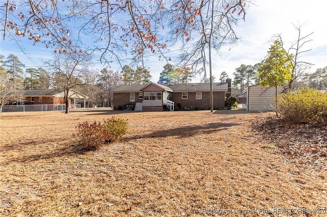 823 E Donaldson Ave Raeford, NC 28376 - Thumbnail 5