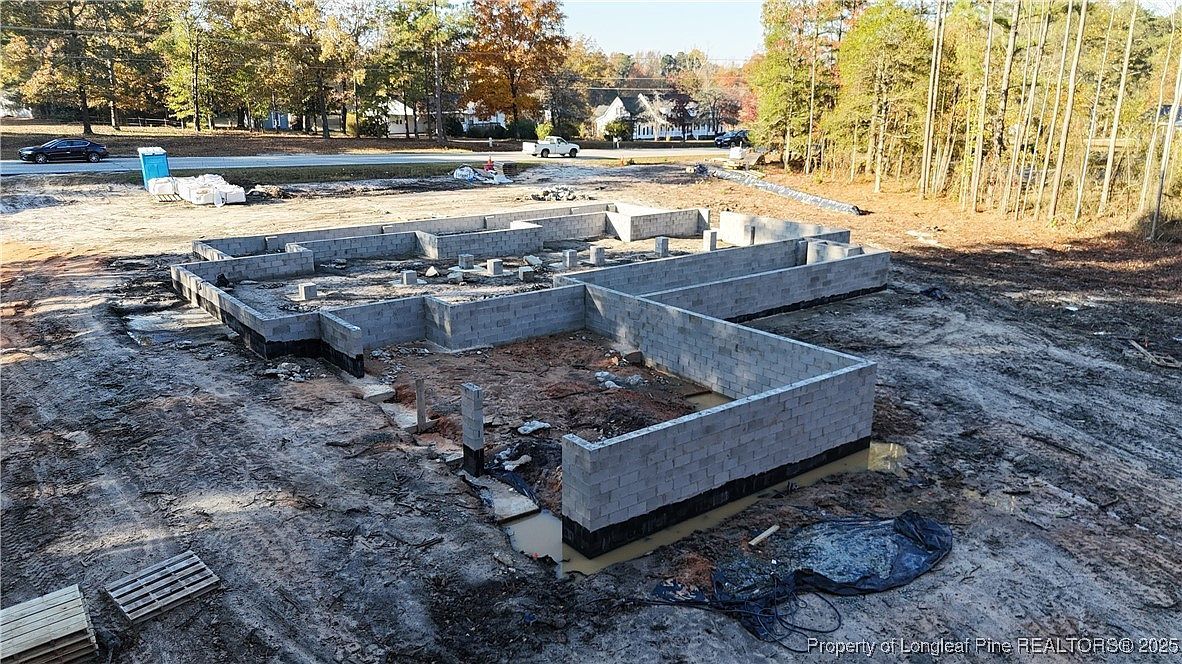 7986 Overhills Rd Spring Lake, NC 28390 - Thumbnail 5