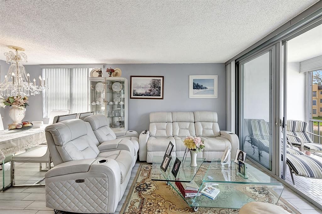 5860 NW 64th Ave APT 201 Tamarac, FL 33319 - Thumbnail 5