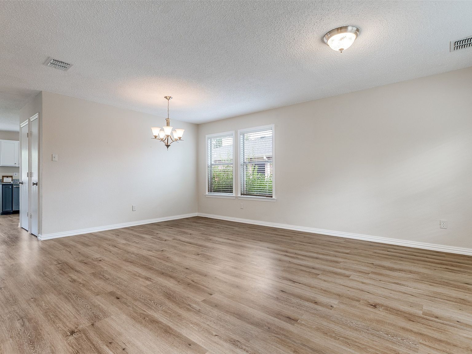 4504 Courtside Dr McKinney, TX 75070 - Thumbnail 5