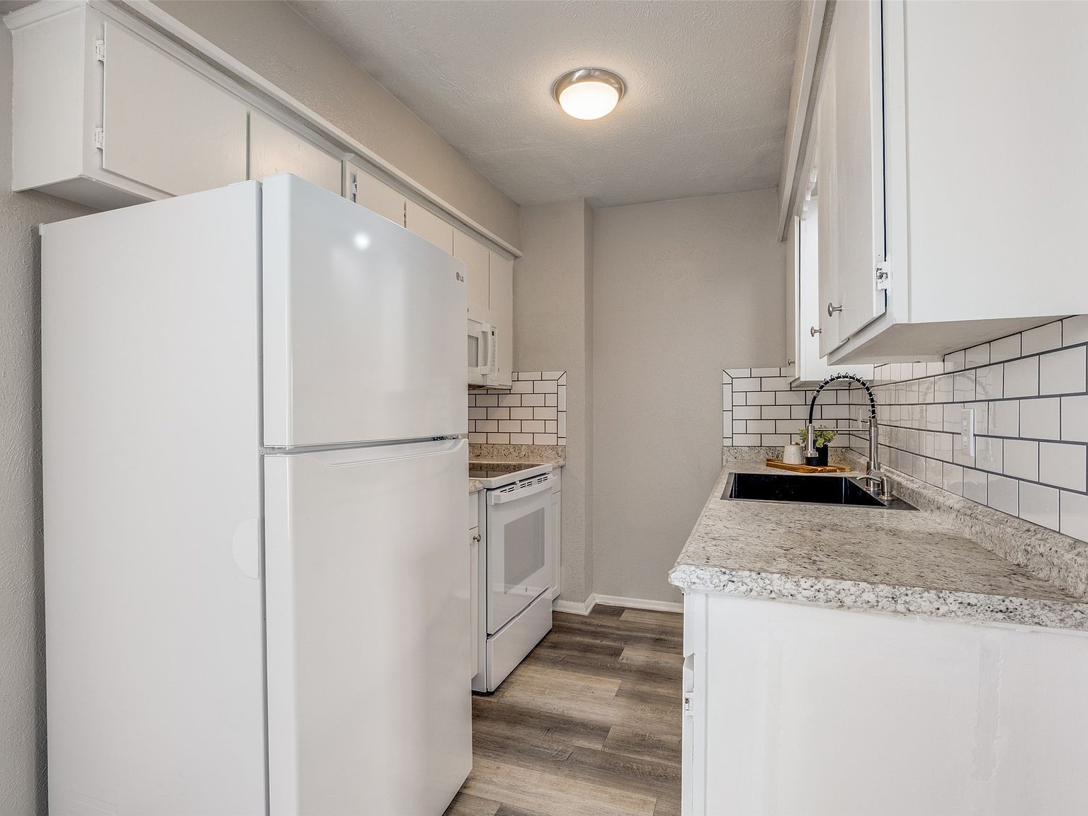 1905 W Morton St APT 16 Denison, TX 75020 - Thumbnail 5