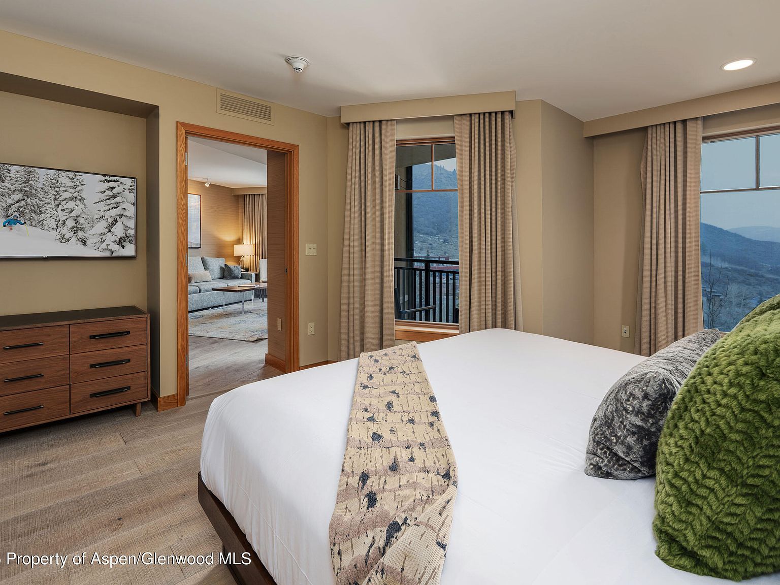 130 Wood #514 Snowmass Village, CO 81615 - Thumbnail 5