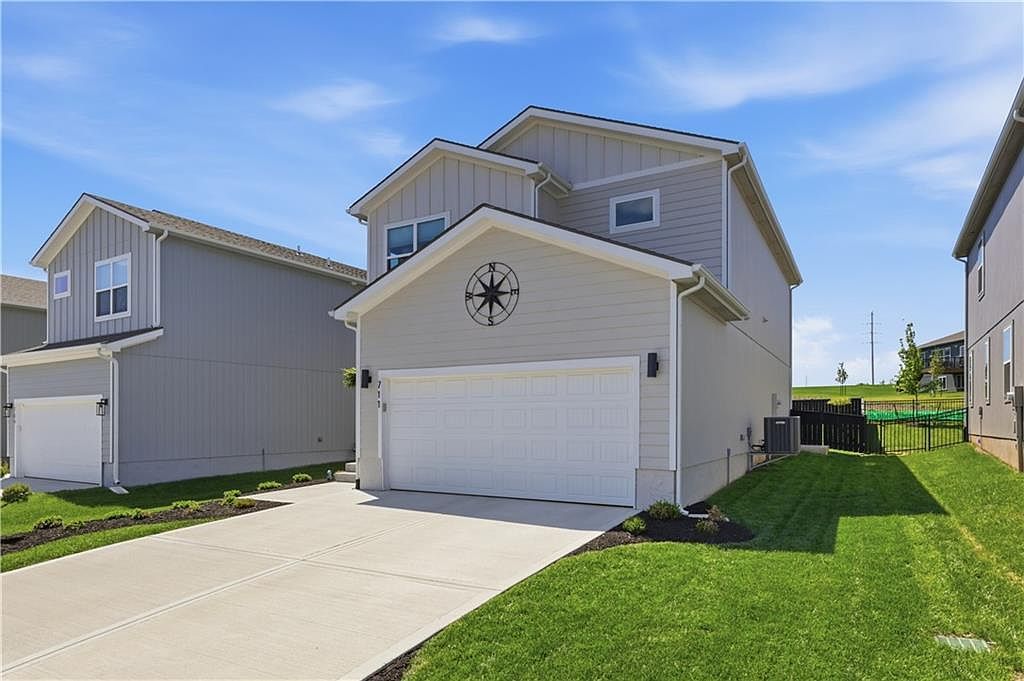 711 Glenn Cir Raymore, MO 64083 - Thumbnail 5