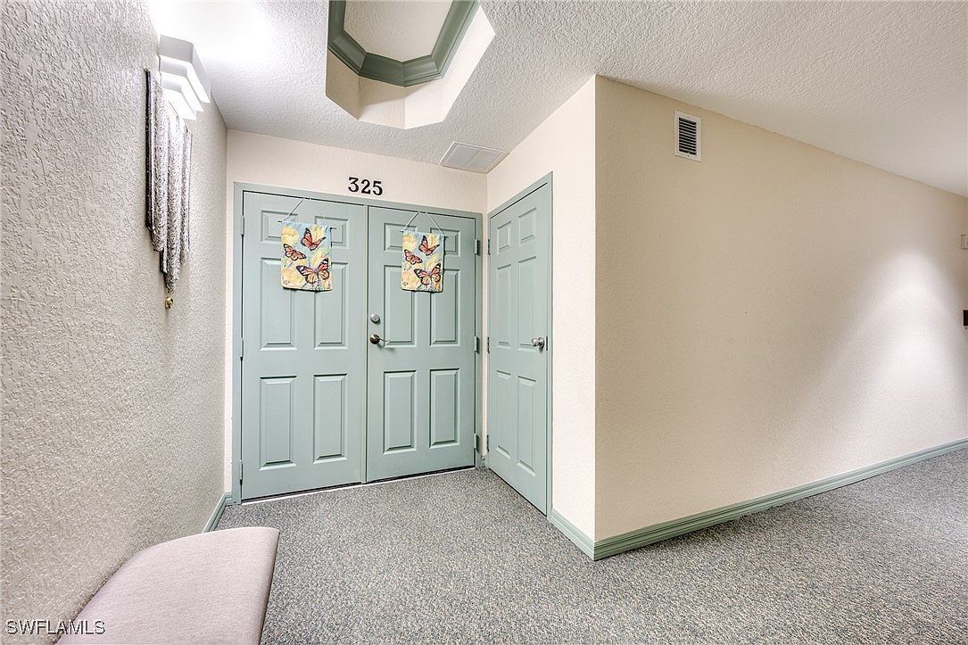 4183 Bay Beach Ln APT 325 Fort Myers Beach, FL 33931 - Thumbnail 5