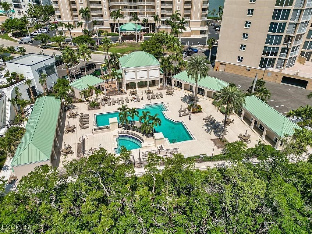 4137 Bay Beach Ln Unit 556 Fort Myers Beach, FL 33931 - Thumbnail 5