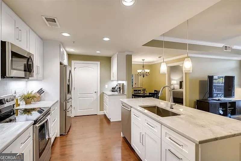 390 17th St NW Unit 3018 Atlanta, GA 30363 - Thumbnail 5