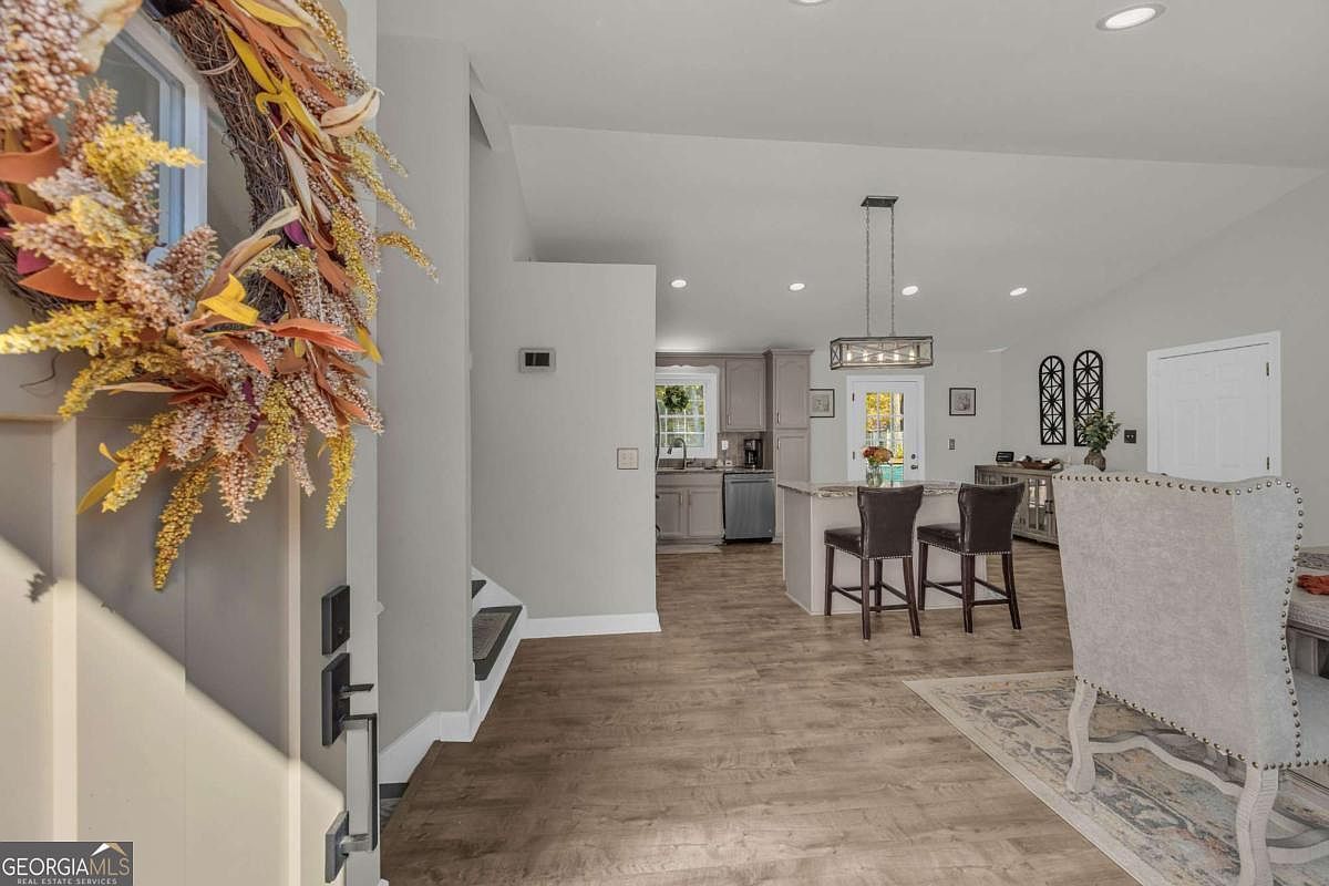 1023 Hickory Nut Ln Lawrenceville, GA 30043 - Thumbnail 5