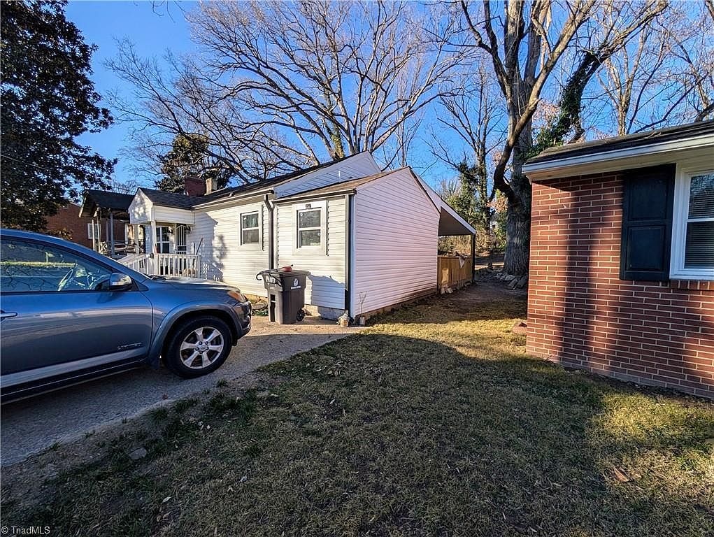 1407 E 22nd St Winston Salem, NC 27105 - Thumbnail 5