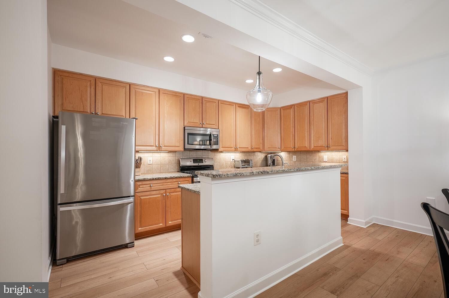 10328 Sager Ave Unit 217 Fairfax, VA 22030 - Thumbnail 5