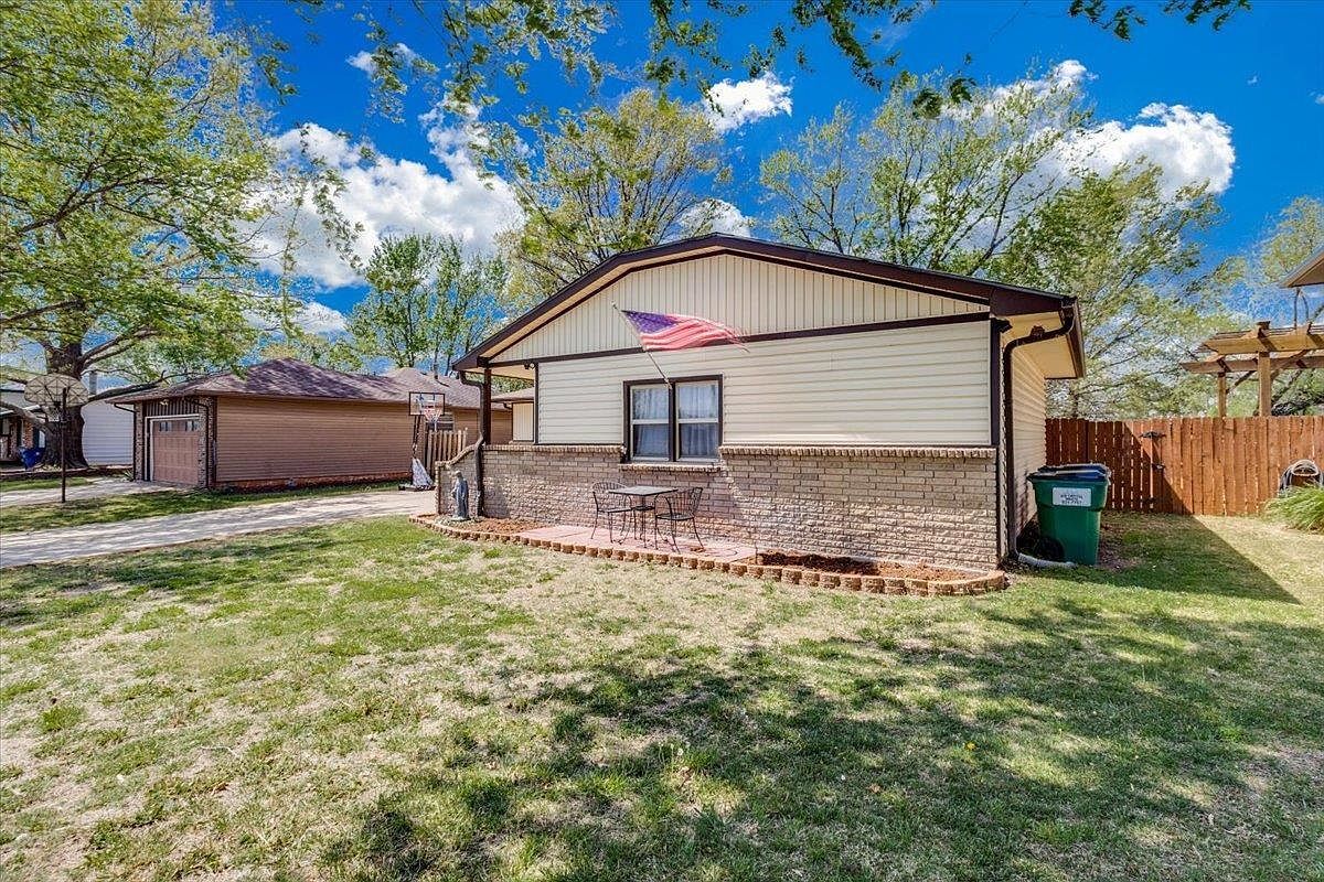 1005 N 1st Ave Mulvane, KS 67110 - Thumbnail 5