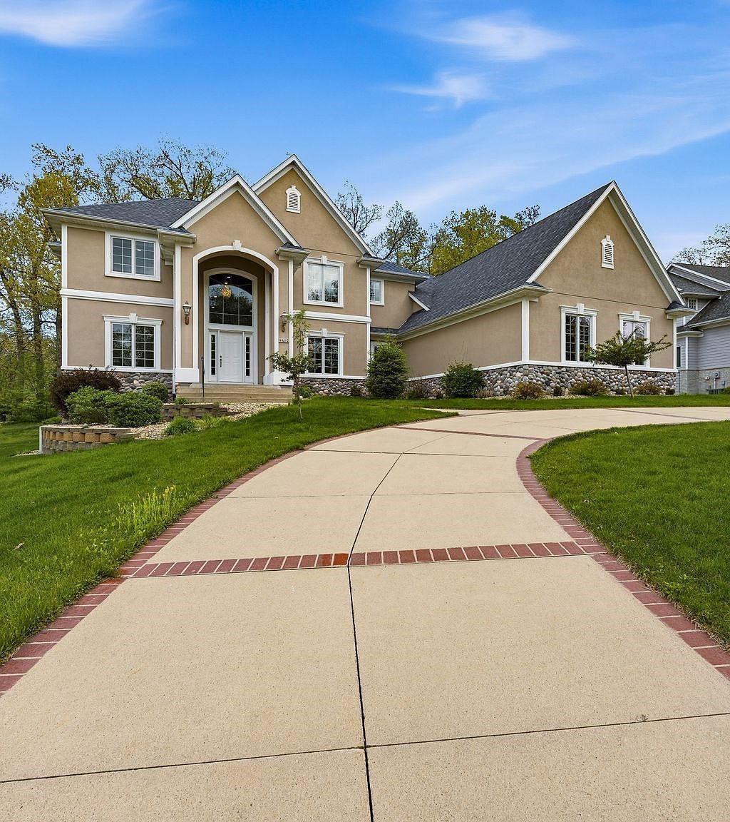 4402 Oak Leaf Ct NE Cedar Rapids, IA 52411 - Thumbnail 5