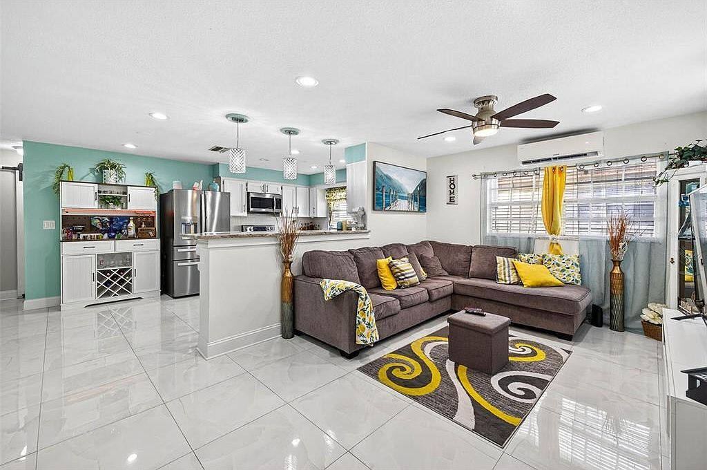 3710 E Hamilton Ave Tampa, FL 33604 - Thumbnail 5