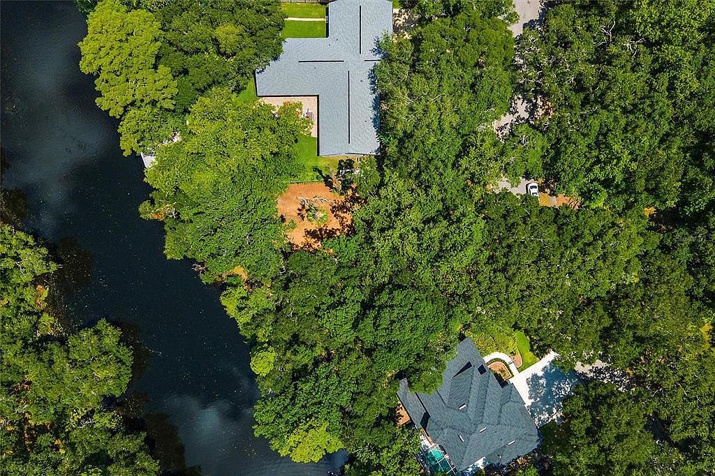 11731 Gail Dr Lot 10 Tampa, FL 33617 - Thumbnail 5