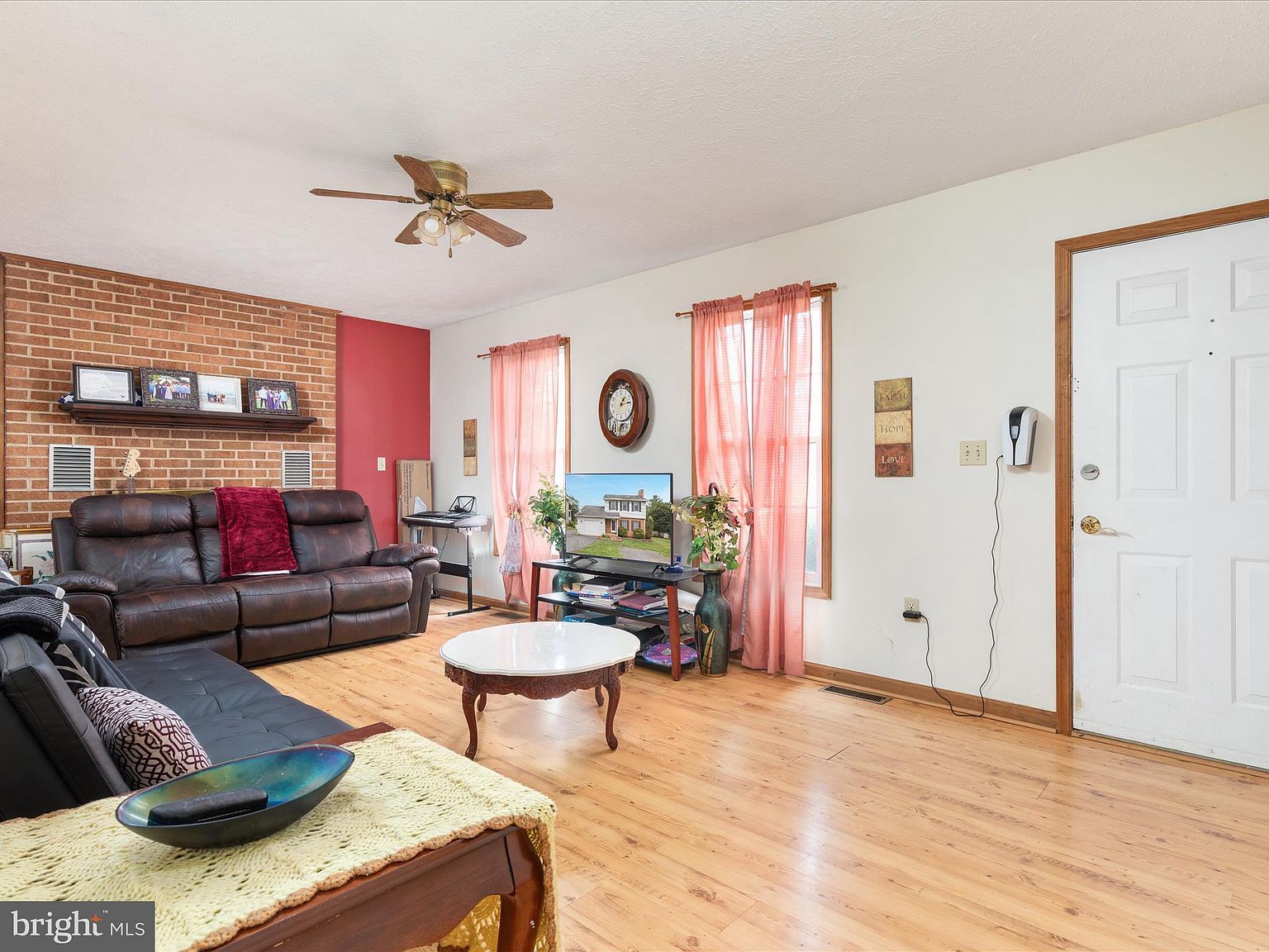 335 N Main St Timberville, VA 22853 - Thumbnail 5