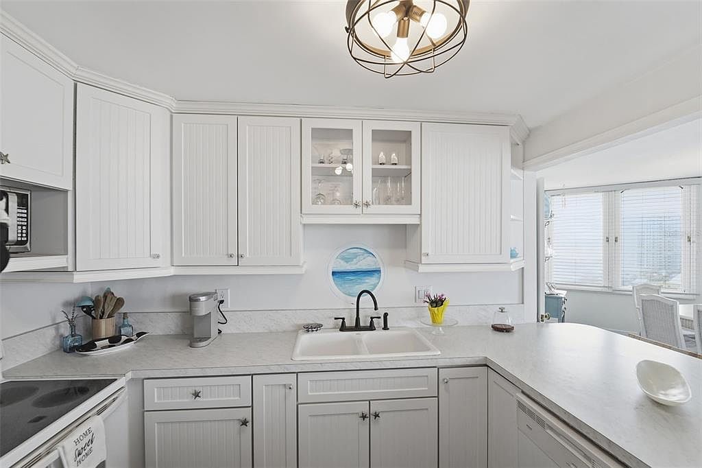 3047 S Atlantic Ave APT 1205 Daytona Beach, FL 32118 - Thumbnail 5