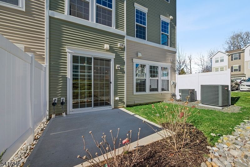 102 Iris Ct Warren, NJ 07059 - Thumbnail 5