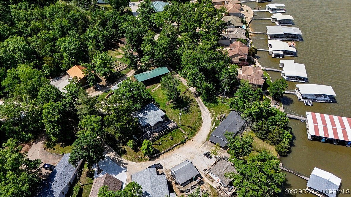 74 Jay Bird Ln Sunrise Beach, MO 65079 - Thumbnail 5