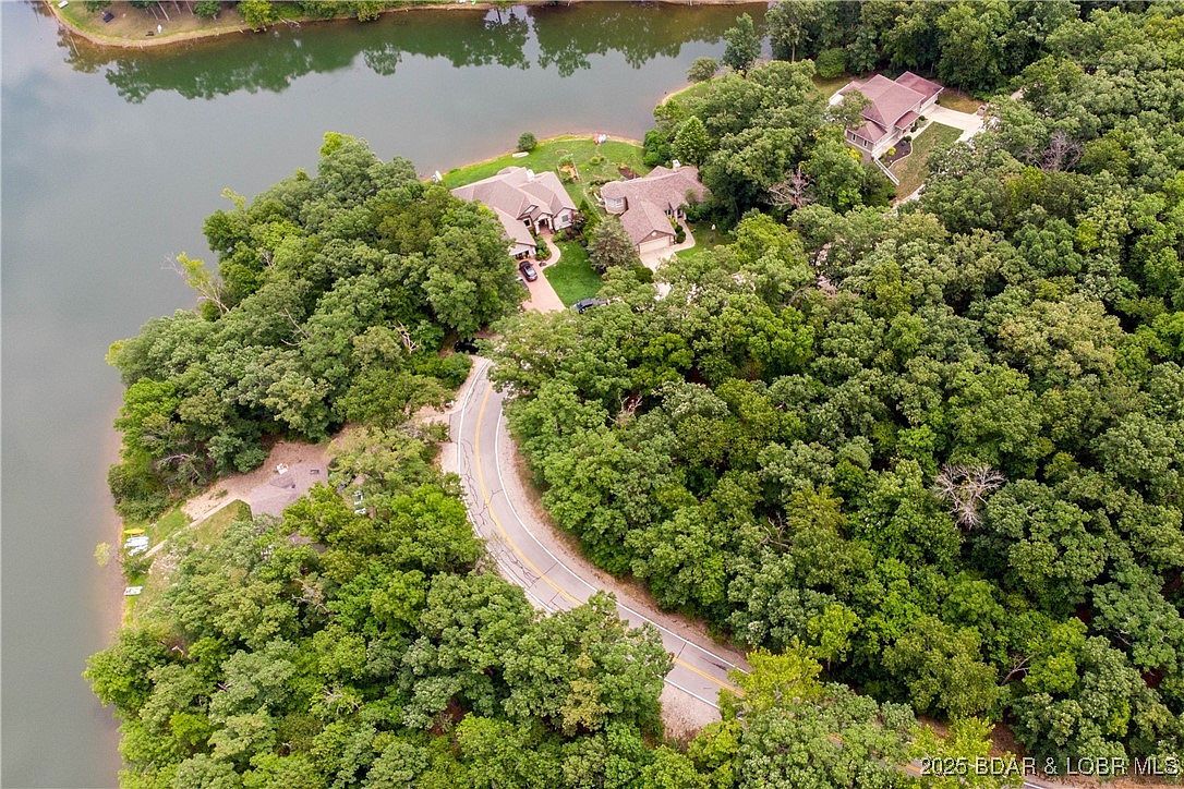 38 Chessman Dr Lake Ozark, MO 65049 - Thumbnail 5