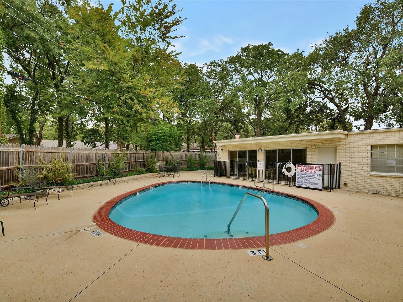 1401 Forest Edge Dr APT 21 Arlington, TX 76013 - Thumbnail 5