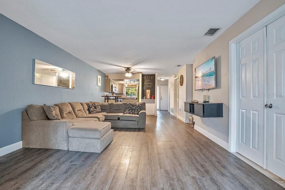 404 Country Ln NE #404 Winter Haven, FL 33881 - Thumbnail 5