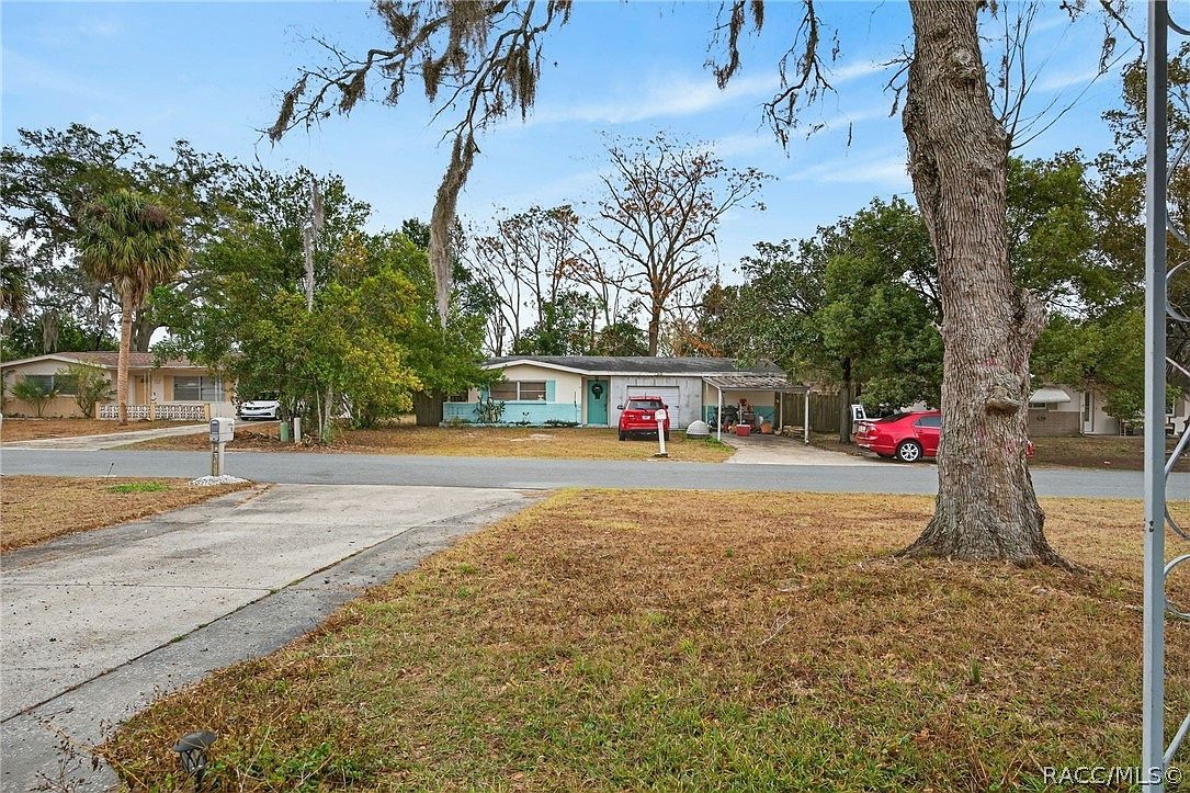 8 S Columbus St Beverly Hills, FL 34465 - Thumbnail 5