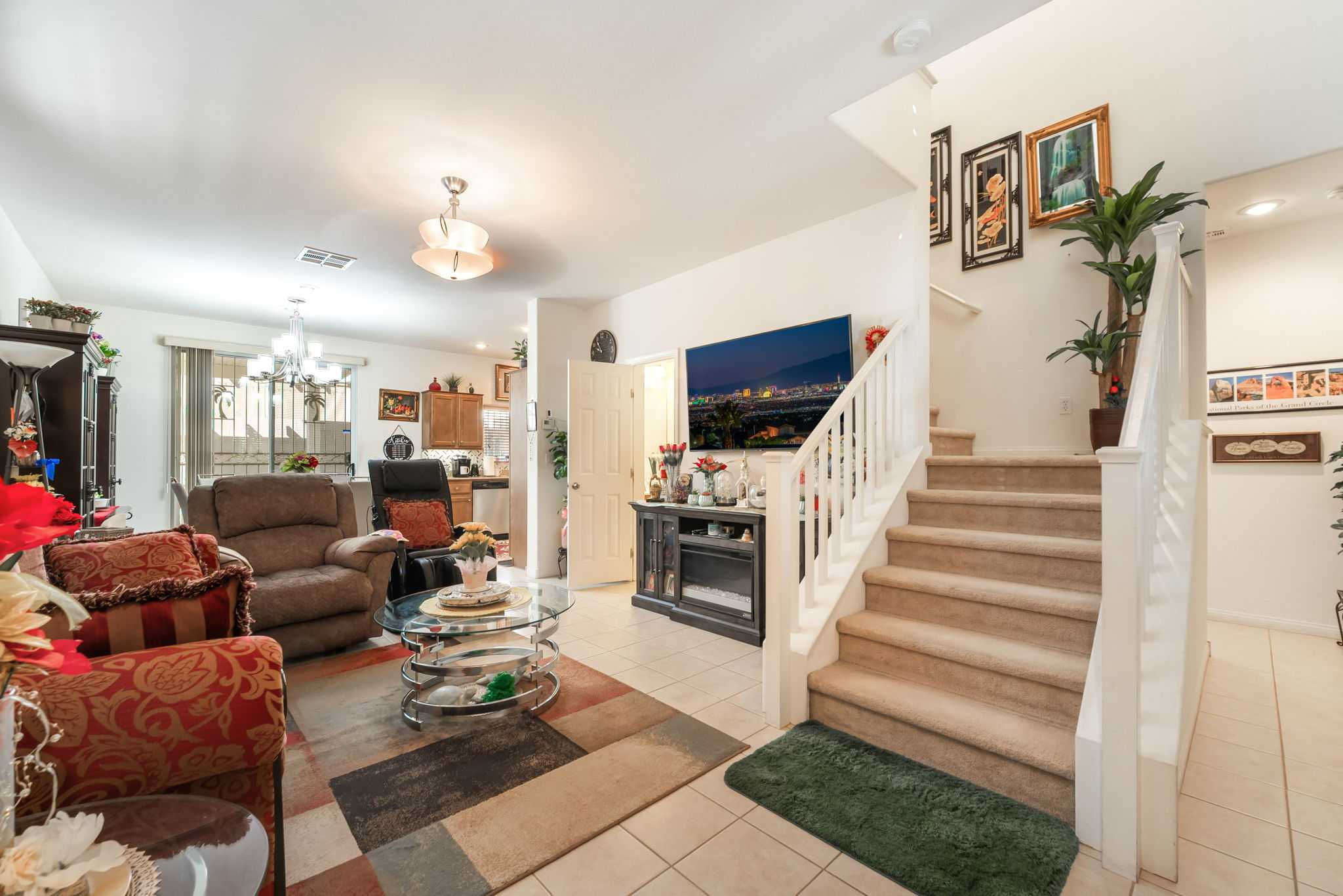 5449 Gold Country Street, Las Vegas, NV, USA, 89122 - Thumbnail 5